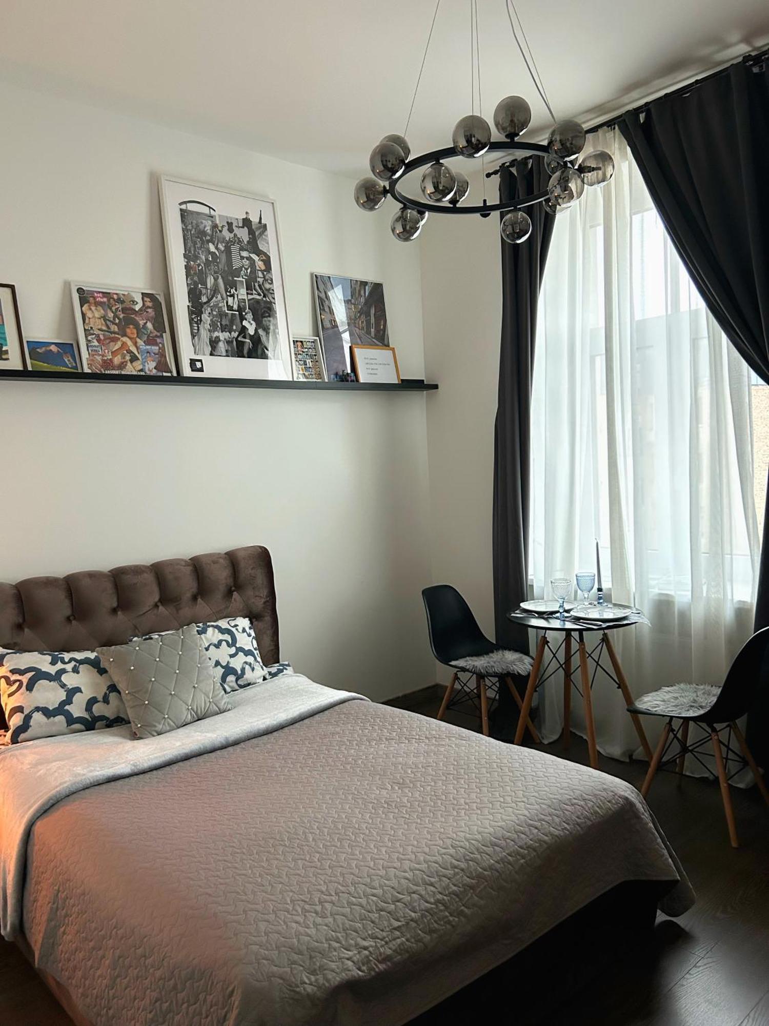 Bonnie & Clyde'S Hideout Apartment Рига Екстериор снимка
